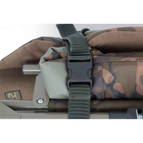 Gultas Fox R1 Camo Bedchair 208 x 85cm